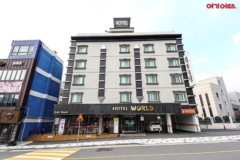 Мотель World Hotel Chuncheon, Чхунчхон