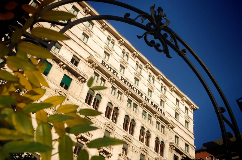 Двухместный (Классический двухместный номер с 1 кроватью) отеля Hotel Principe Di Savoia, Милан