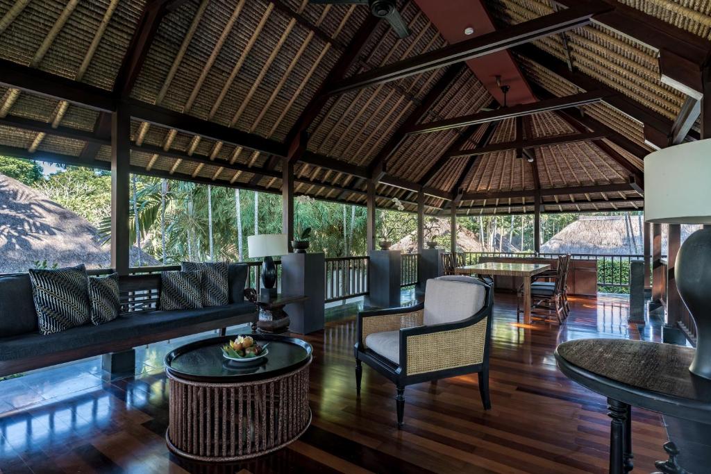 Вилла (Вилла с 2 спальнями и бассейном), Kayumanis Nusa Dua Private Villa & Spa