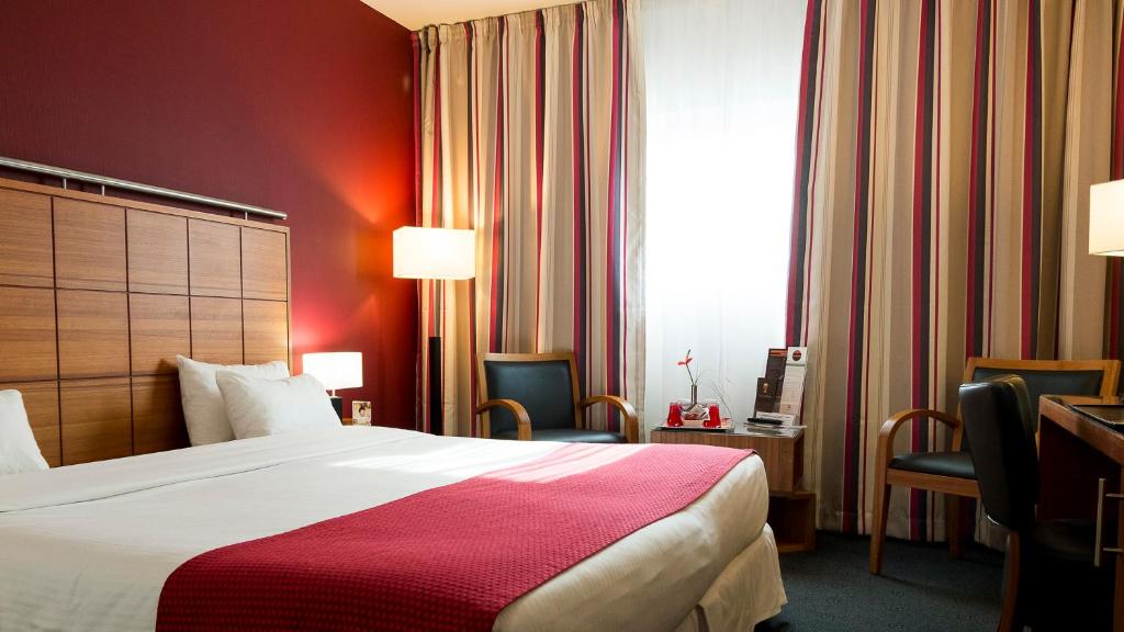 Двухместный (Представительский номер с кроватью размера «king-size»), Holiday Inn Bordeaux Sud - Pessac