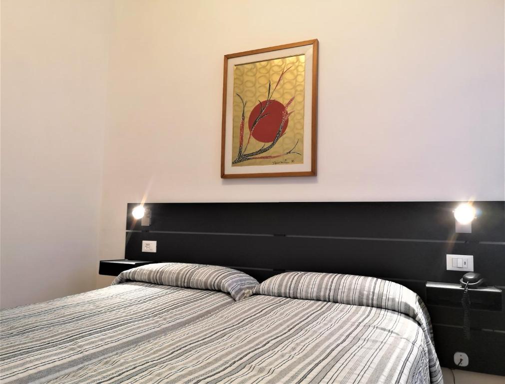 Двухместный (Двухместный номер с 1 кроватью или 2 отдельными кроватями) отеля Hotel Rossi, Венеция
