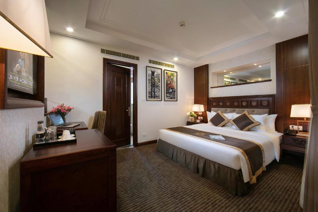 Двухместный (Classic Double Room - No View) отеля Rex Hanoi Hotel, Ханой