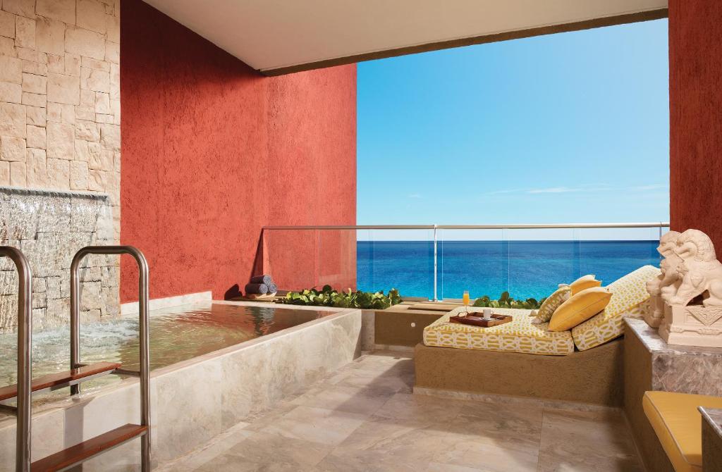 Сьюит (Люкс Impression с 1 спальней и мини-бассейном, рядом с океаном) курортного отеля Zoetry Paraiso de la Bonita - Endless Privileges All Inclusive, Пуэрто-Морелос