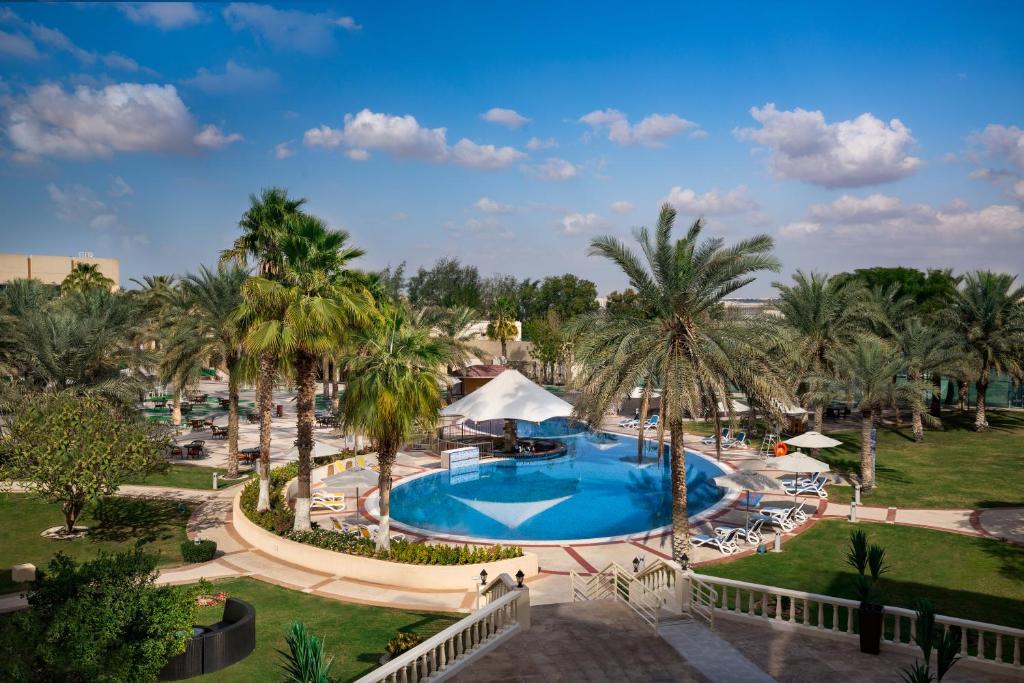 Отель Mafraq Hotel Abu Dhabi