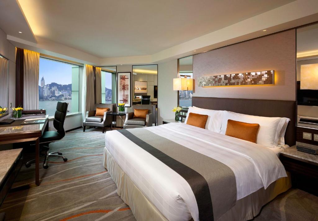 Двухместный (Club InterContinental Skyline Harbour King Room with Executive Lounge Access) отеля InterContinental Grand Stanford Hong Kong, Гонконг (город)