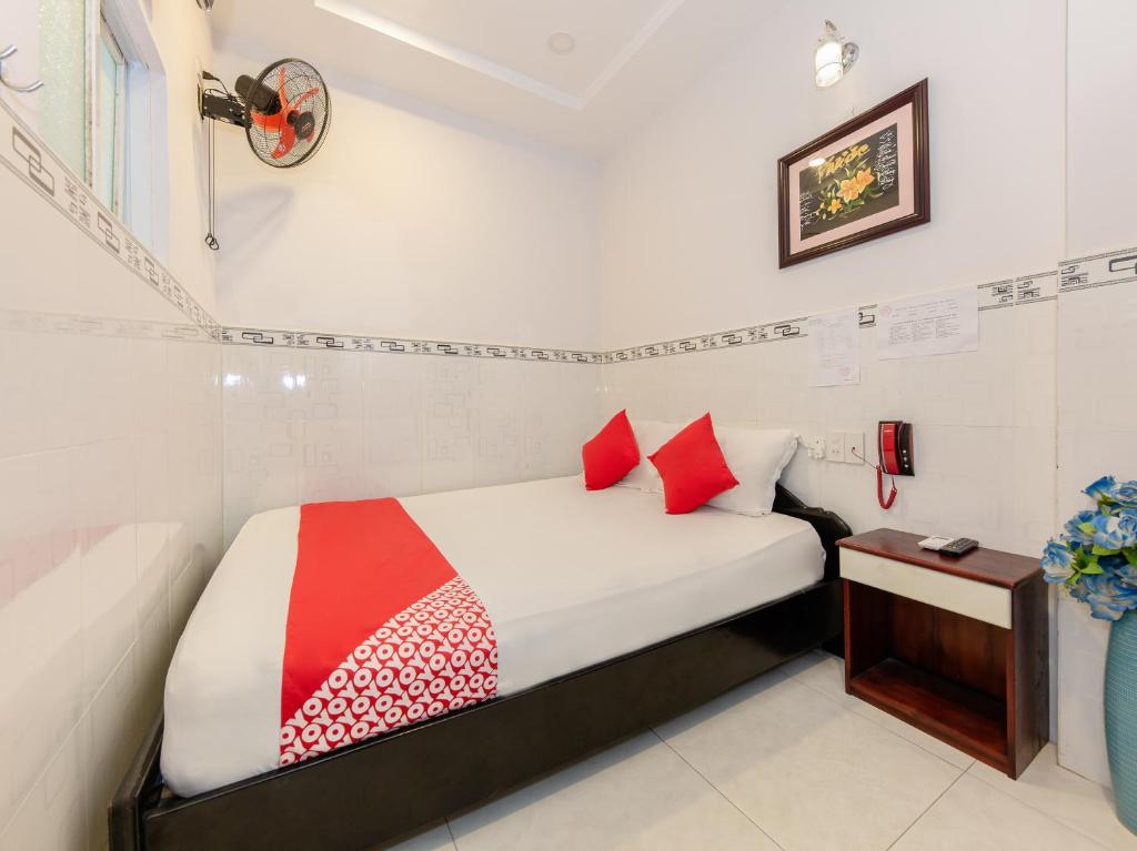 Двухместный (Стандартный двухместный номер с 1 кроватью) отеля Hoa Giay Hotel, Нячанг