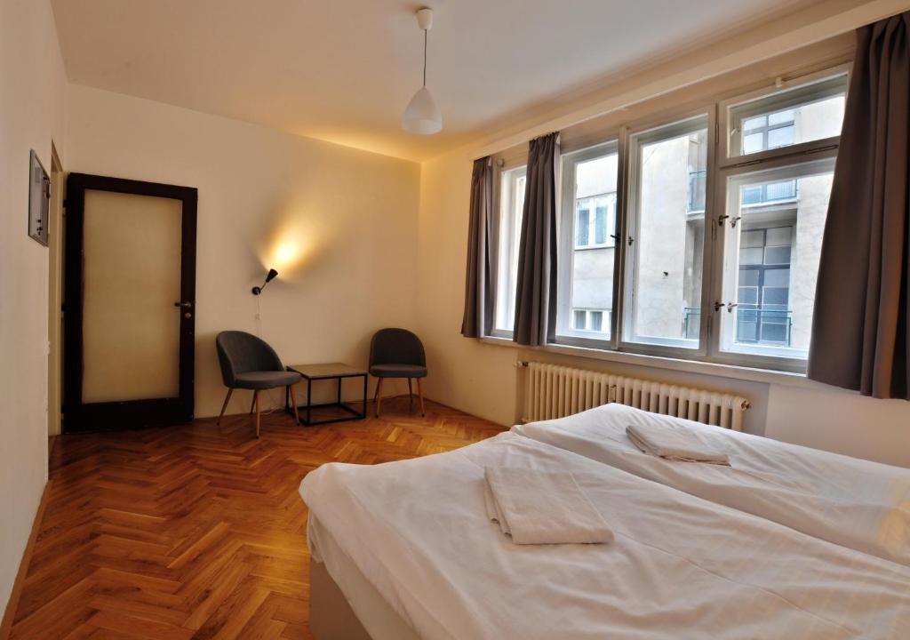 Апартаменты (Апартаменты с 1 спальней) апарт-отеля Central Spot Prague, Прага