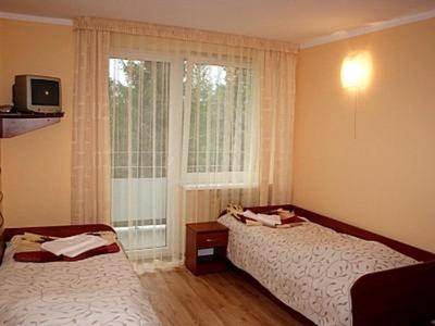 Двухместный (Двухместный номер с 2 отдельными кроватями и балконом) курортного отеля Uzdrowisko Muszyna nad Popradem, Мушина