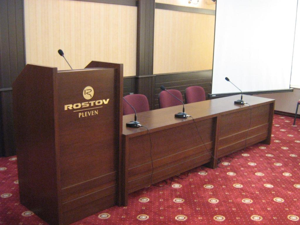 Отель Hotel Rostov, Плевен