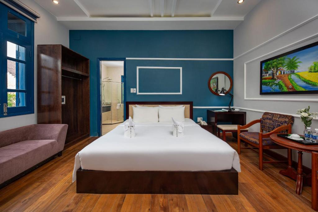 Двухместный (Двухместный номер Делюкс с 1 кроватью) отеля Sofia Boutique Hotel, Дананг