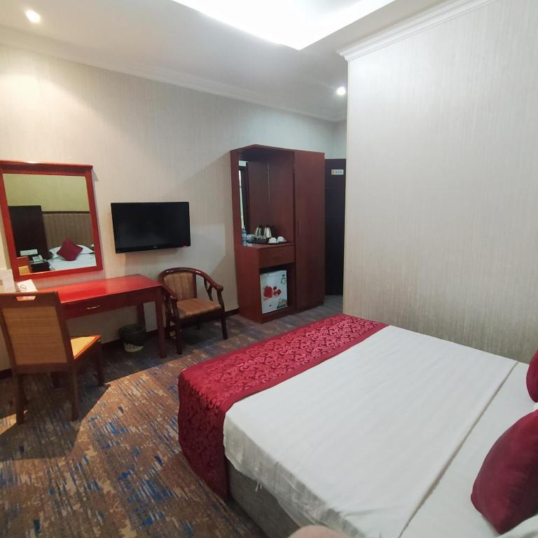 Двухместный (Двухместный номер эконом-класса с 1 кроватью) отеля Royal Hotel, Баку