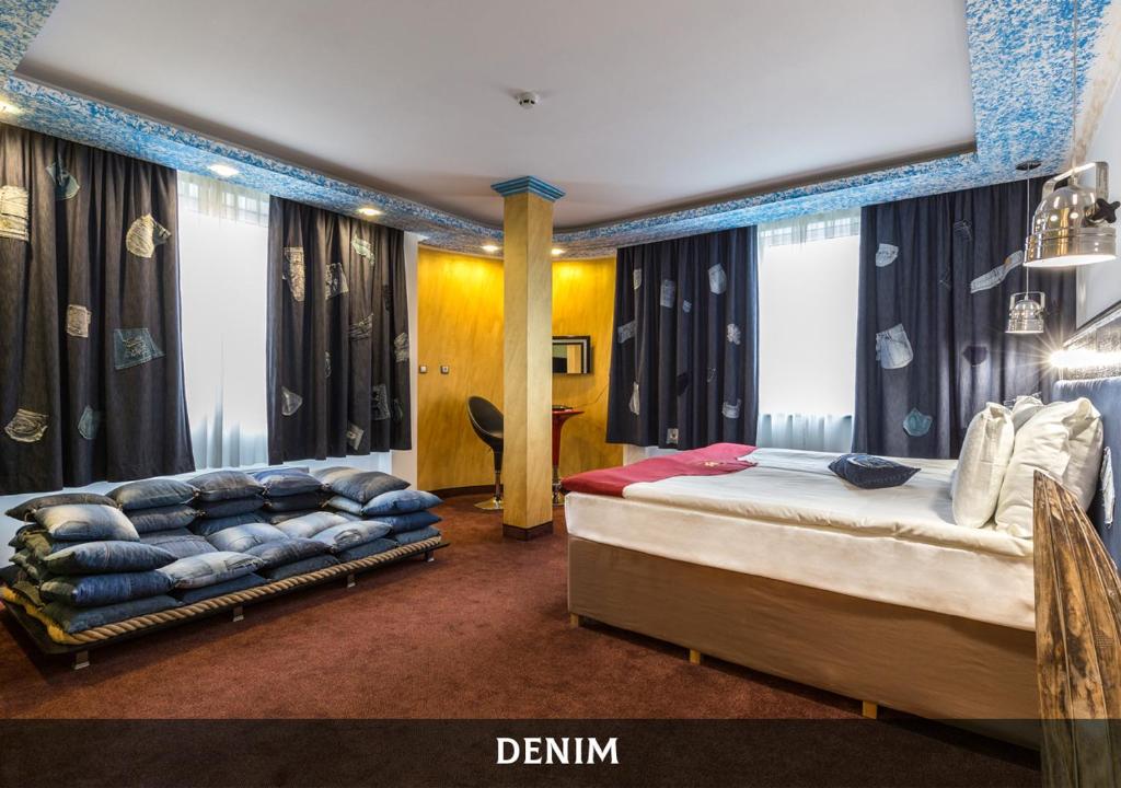Двухместный (Двухместный номер Делюкс с 1 кроватью) отеля Diplomat Plaza Hotel & Resort, Луковит