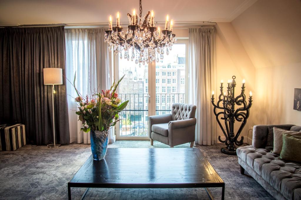 Сьюит (Императорский люкс), Luxury Suites Amsterdam