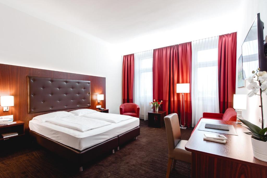 Двухместный (Улучшенный двухместный номер с 1 кроватью) отеля Hotel Allegro Wien, Вена