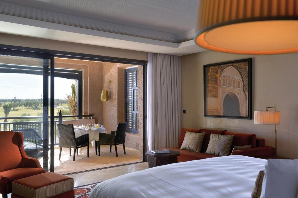 Двухместный (Двухместный номер Делюкс с 2 отдельными кроватями и видом на горы) отеля Fairmont Royal Palm Marrakech, Марракеш