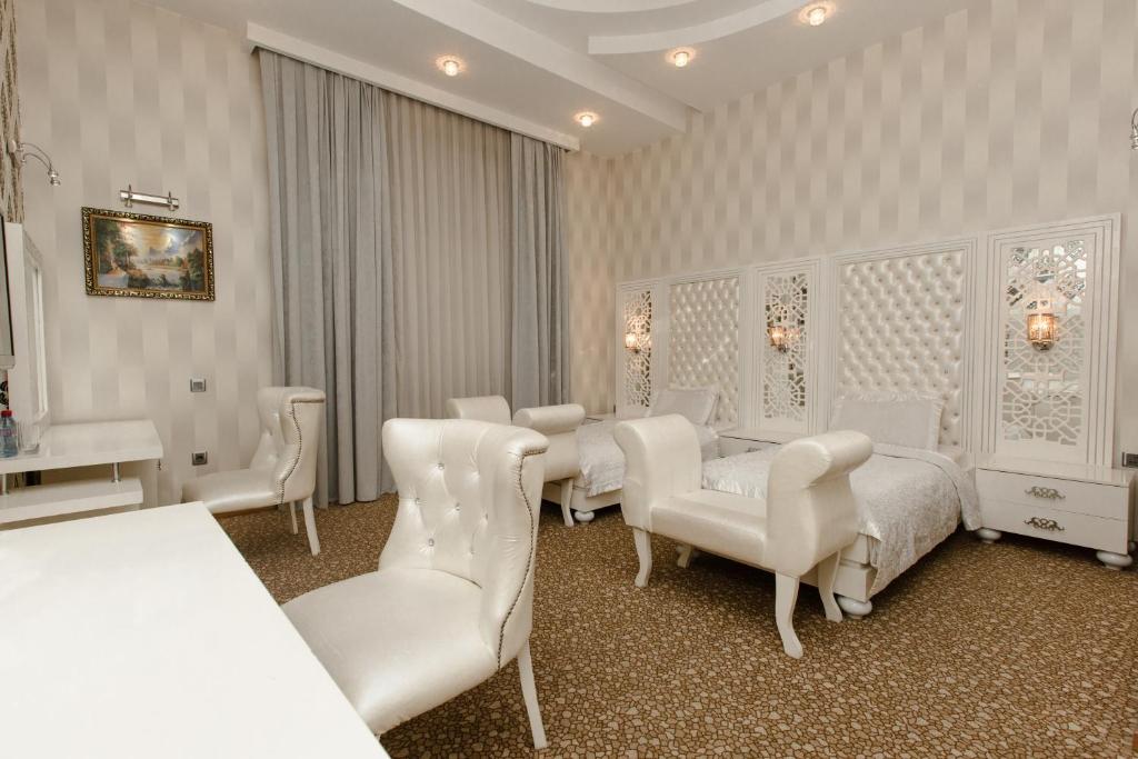 Двухместный (Стандартный двухместный номер с 2 отдельными кроватями) отеля Admiral, Баку