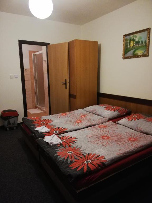 Двухместный (Стандартный двухместный номер с 1 кроватью) отеля ABC HOTEL s.r.o., Нитра