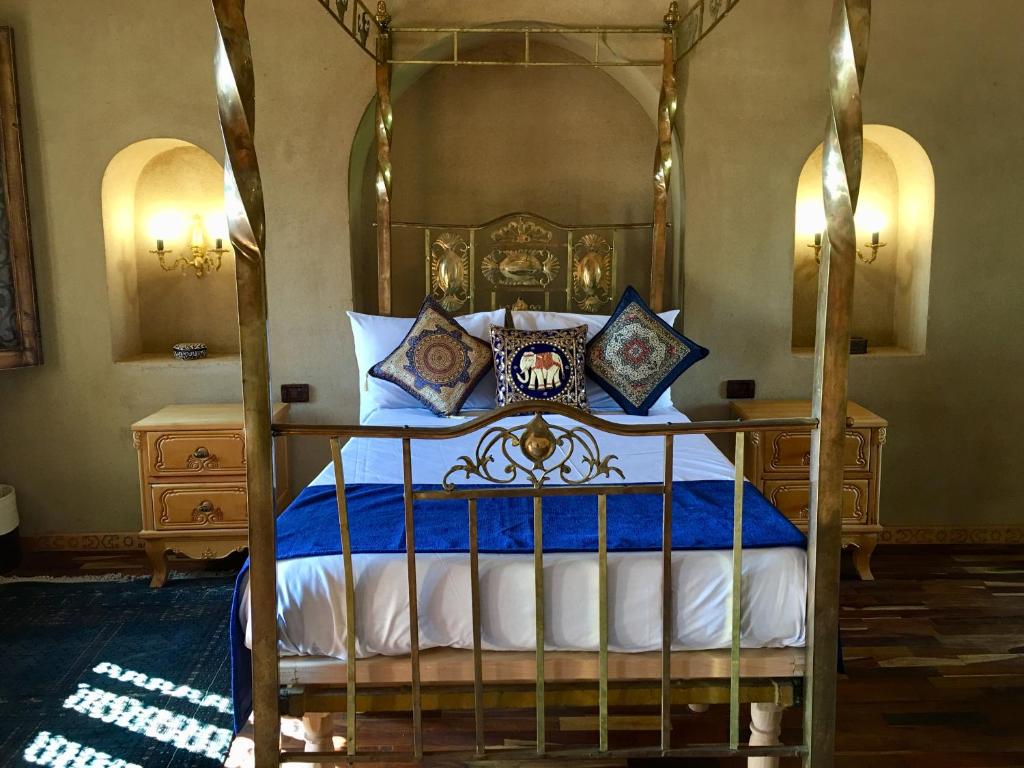 Двухместный (Двухместный номер Делюкс с 1 кроватью и балконом) отеля Djorff Palace, Луксор