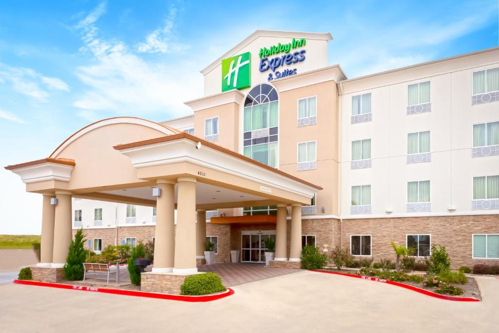 Holiday Inn Express Hotel & Suites Dallas West, an IHG Hotel