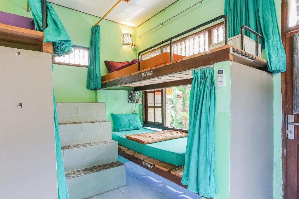 Номер (Кровать в общем 4-местном номере для мужчин и женщин), Padi-Padi Backpackers Home