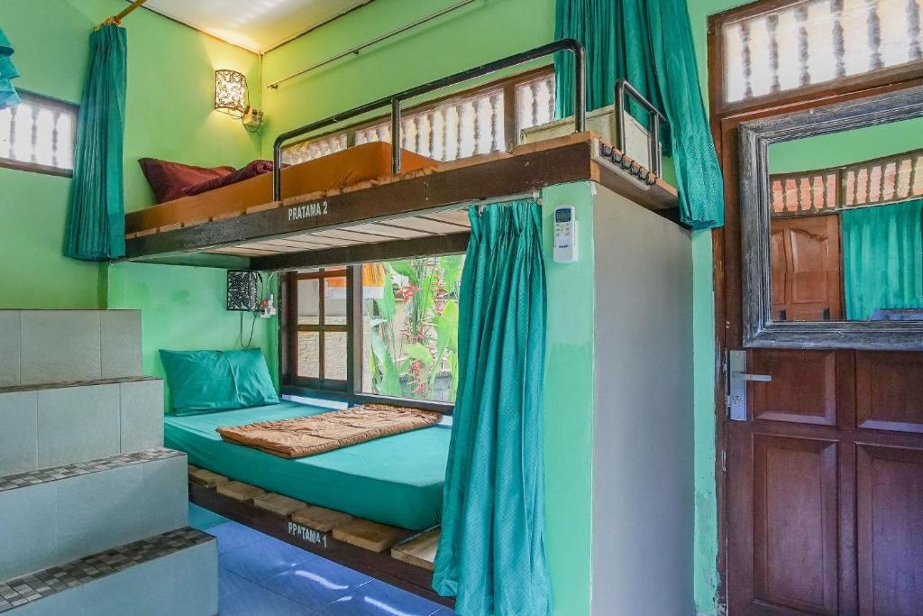 Номер (Кровать в общем 4-местном номере для мужчин и женщин), Padi-Padi Backpackers Home