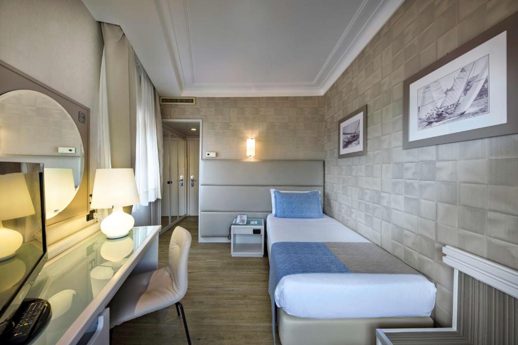 Одноместный (Одноместный номер «Комфорт») отеля Best Western Hotel Paradiso, Неаполь