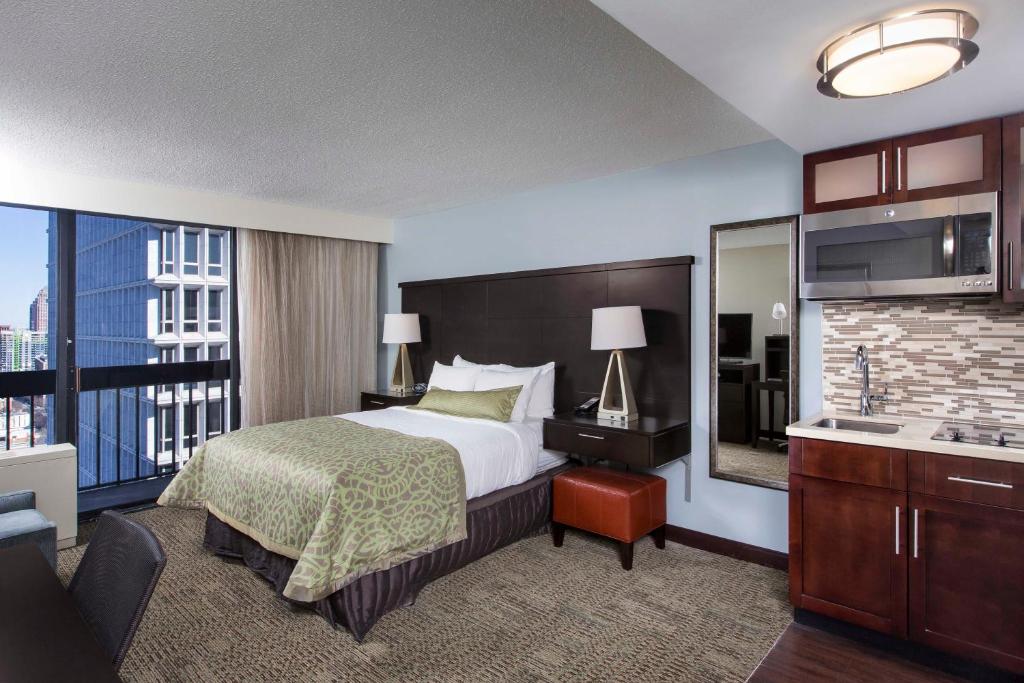 Сьюит (Люкс-студио), Staybridge Suites Atlanta - Midtown, an IHG Hotel