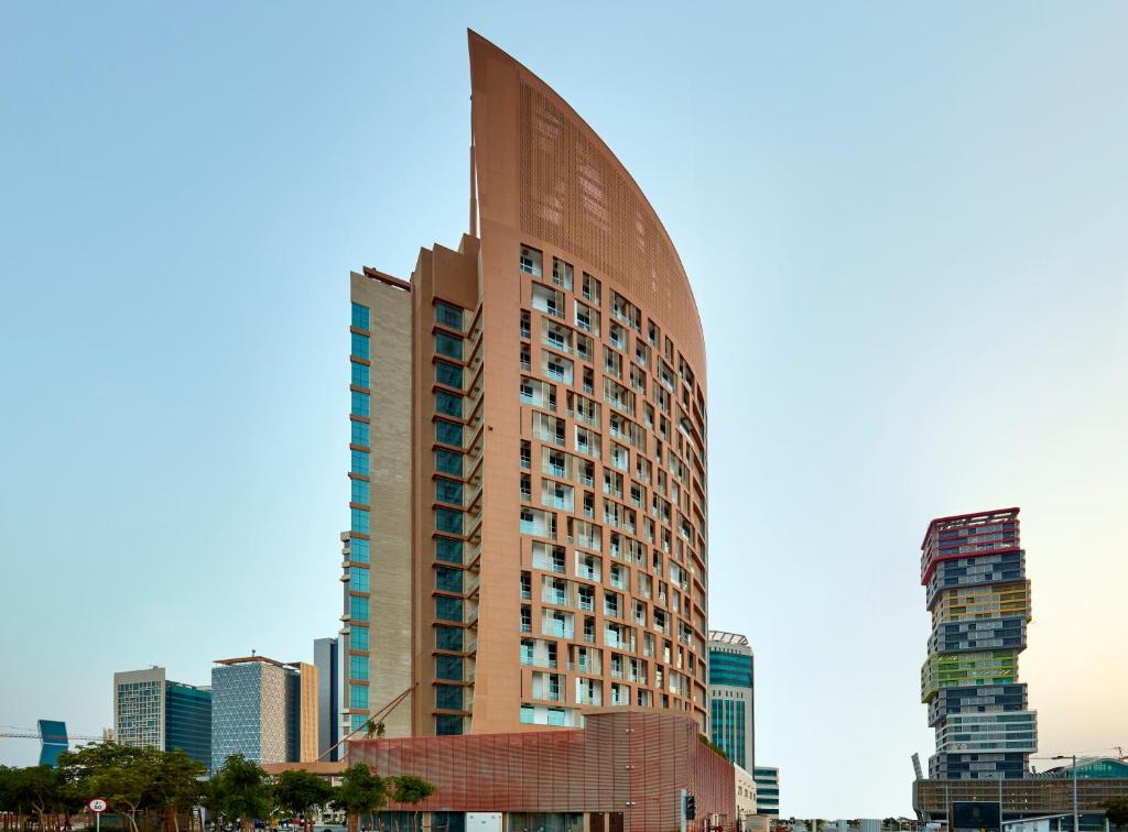 Staybridge Suites - Doha Lusail