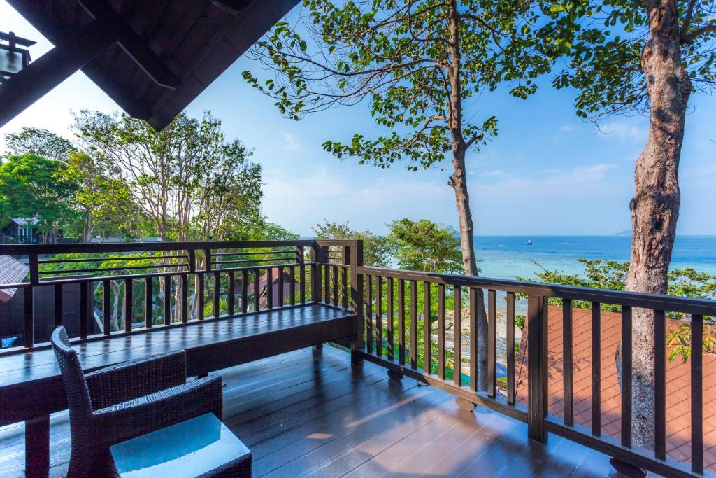 Двухместный (Номер-студио «Корал» с видом на море), Курортный отель Holiday Inn Resort Phi Phi Island