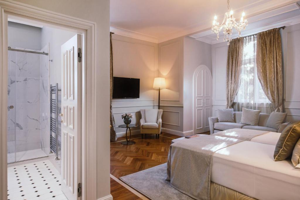 Двухместный (Улучшенный двухместный номер с 1 кроватью или 2 отдельными кроватями и видом на сад) отеля Amadria Park Hotel Sveti Jakov, Опатия