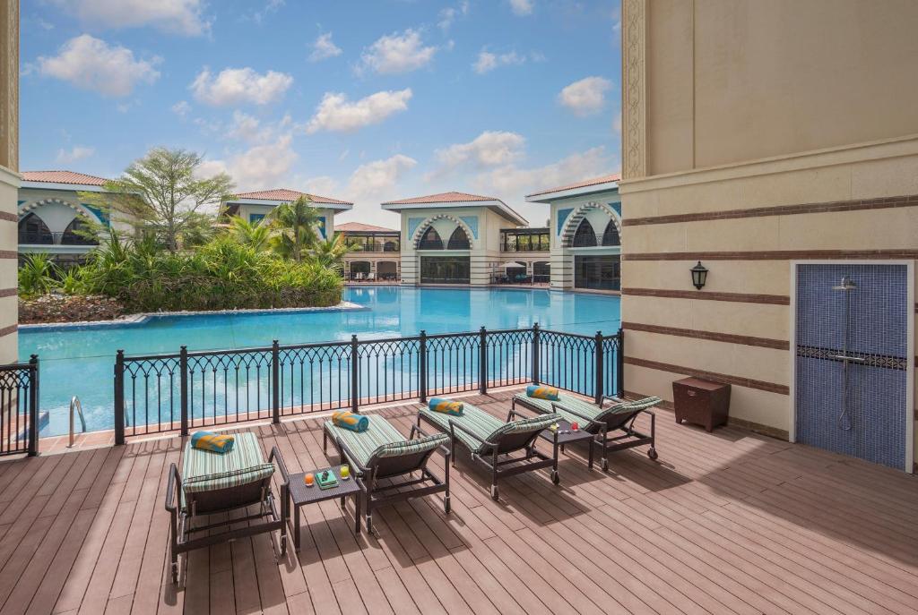 Сьюит (Вилла Royal Residence с 4 спальнями), Курортный отель Jumeirah Zabeel Saray