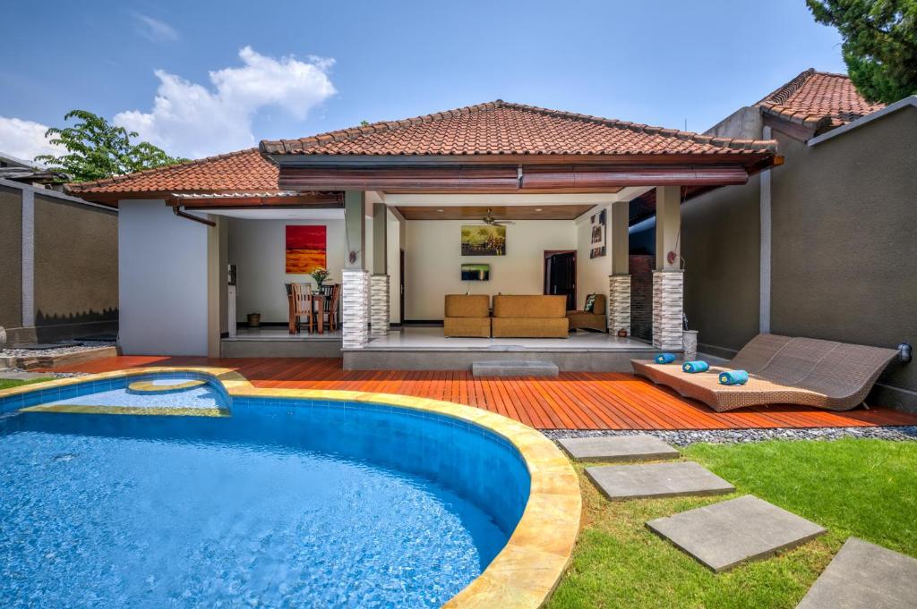 Двухместный (Вилла Делюкс с 2 спальнями и собственным бассейном) виллы Gracia Bali Villas & Apartment, Семиньяк