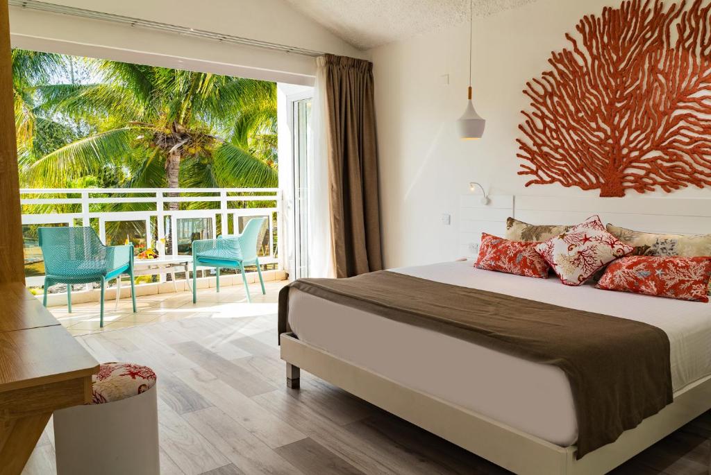 Двухместный (Номер Coral Signature с видом на море) курортного отеля Coral Azur Hotel Mont Choisy, Мон Шуази