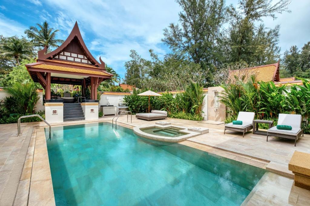 Вилла (Номер «Резиденция «Спокойствие» с 3 спальнями и бассейном) курортного отеля Banyan Tree Phuket, Пхукет
