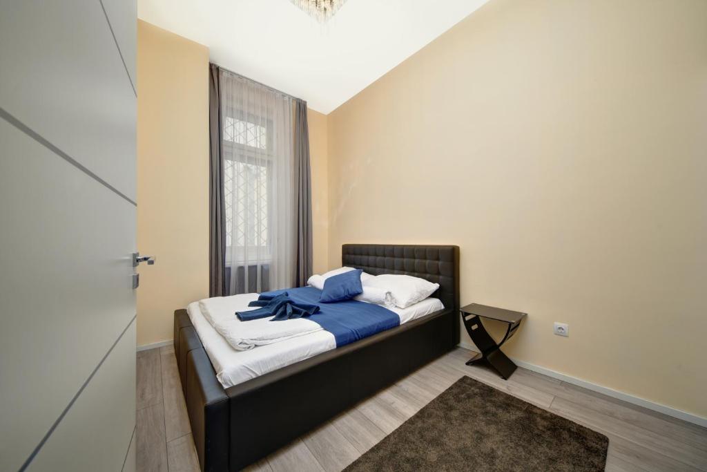 Сьюит (Двухуровневый люкс с 2 спальнями, вид на город), Fashion Street Boutique Apartment