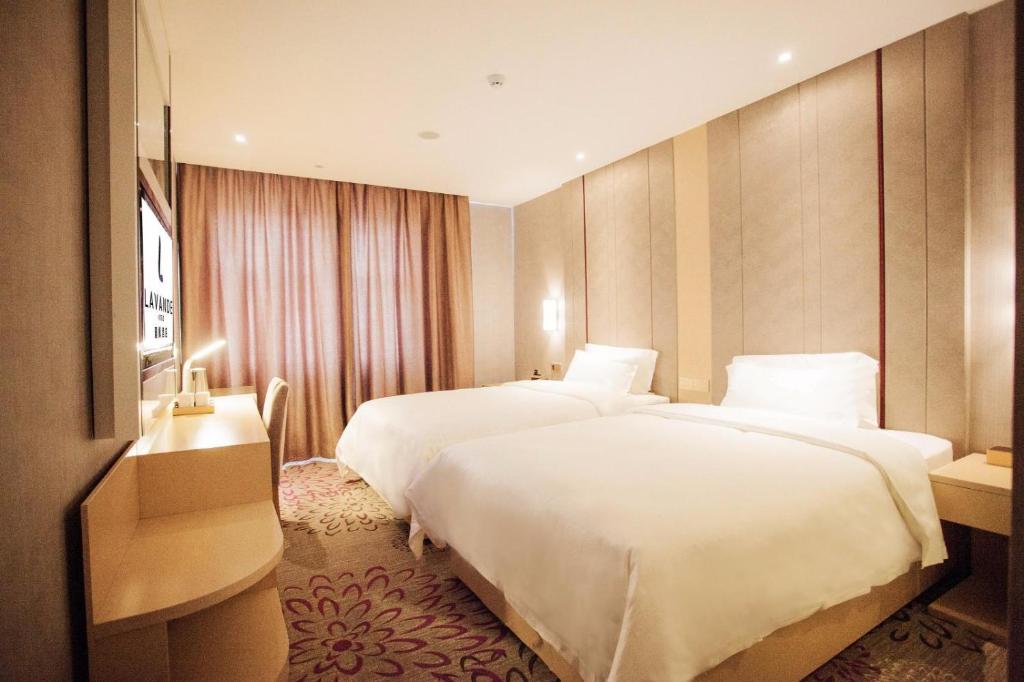 Двухместный (Представительский двухместный номер с 2 отдельными кроватями) отеля Lavande Hotel Guangzhou Panyu Changlong Zhong Hua Food City Branch, Гуанчжоу