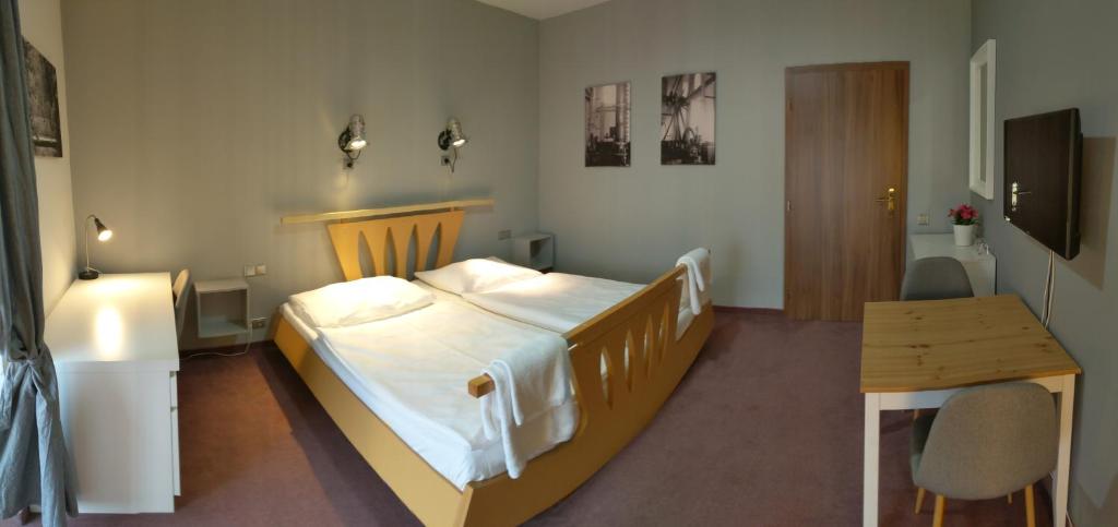 Двухместный (Двухместный номер Делюкс с 1 кроватью или 2 отдельными кроватями) отеля Antoň, Телч