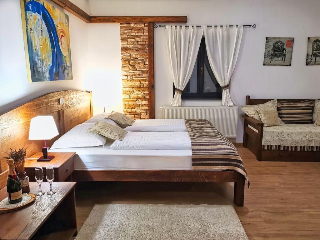 Двухместный (Двухместный номер с 1 кроватью или 2 отдельными кроватями, вид на озеро) гостевого дома Etno Garden Exclusive Rooms, Плитвица-Село