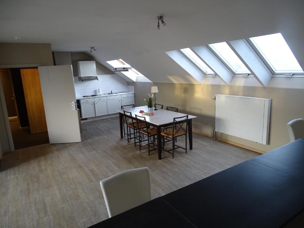 Семейный (Семейные апартаменты (для 6 взрослых)), Budget Flats Brussels