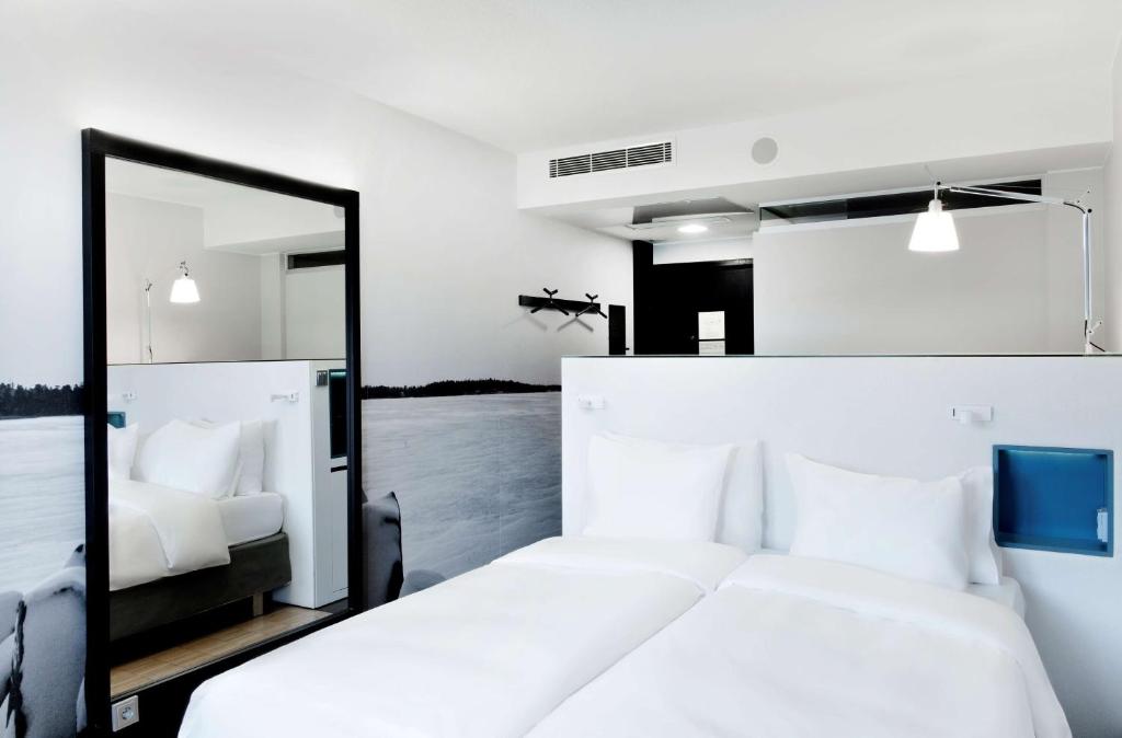 Двухместный (Улучшенный двухместный номер с 1 кроватью) отеля Radisson Blu Hotel Espoo, Эспоо