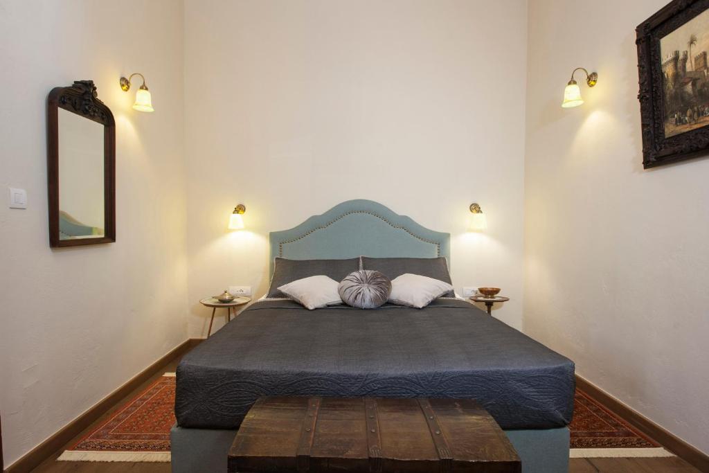 Двухместный (Улучшенный номер с кроватью размера «king-size») отеля Porolithos Boutique Hotel, Родос