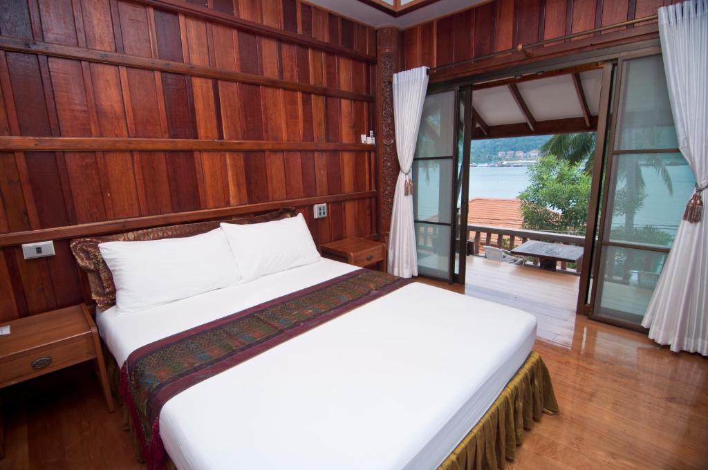 Вилла (Тайская вилла с видом на море) курортного отеля Bhuvarin Resort, Ко Чанг
