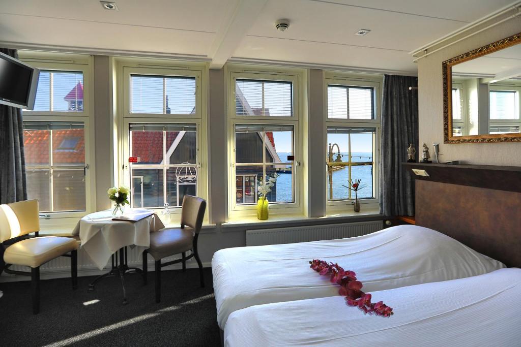Двухместный (Двухместный номер с 1 кроватью, вид на море) отеля Hotel Cafe Restaurant Van Den Hogen, Амстердам