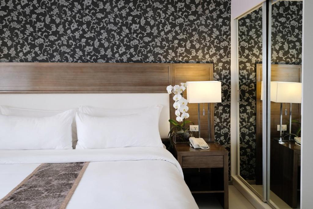 Одноместный (Executive Suite Single - Leisure Stay) отеля Quest Hotel & Conference Center - Cebu, Себу