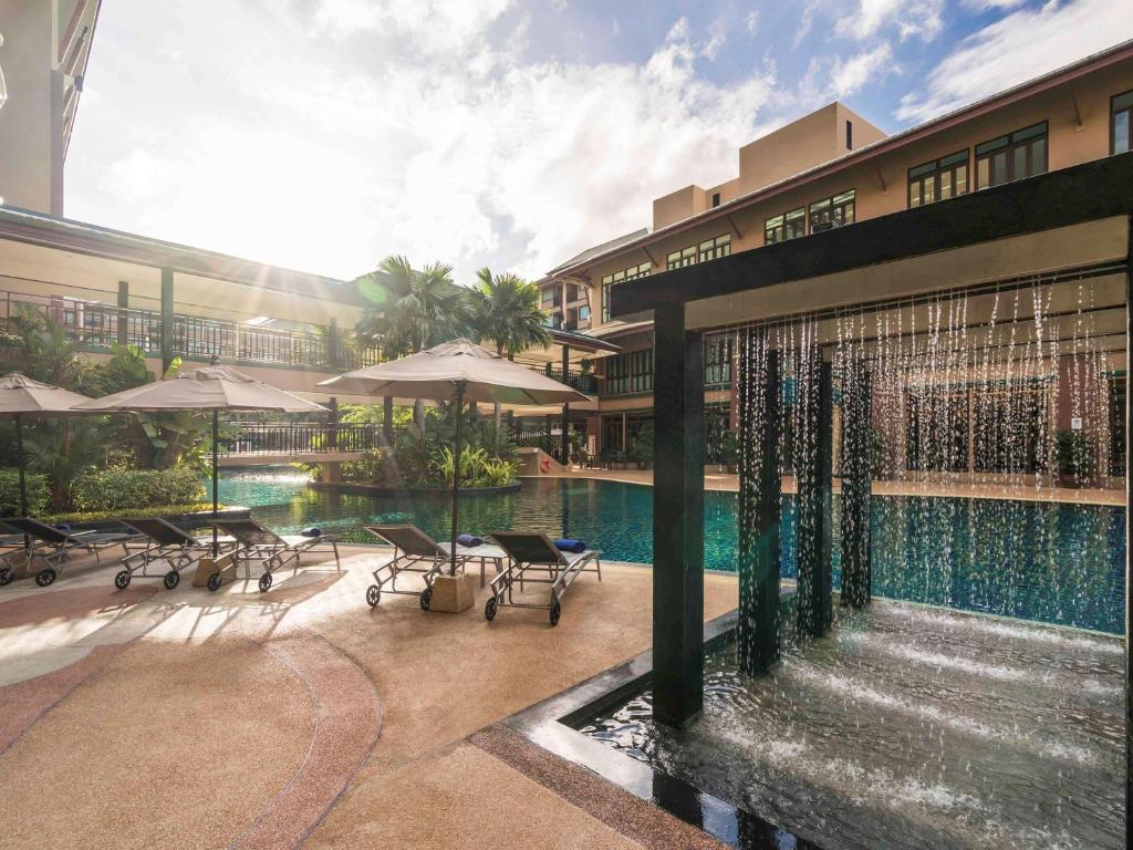 Отель Novotel Phuket Vintage Park Resort