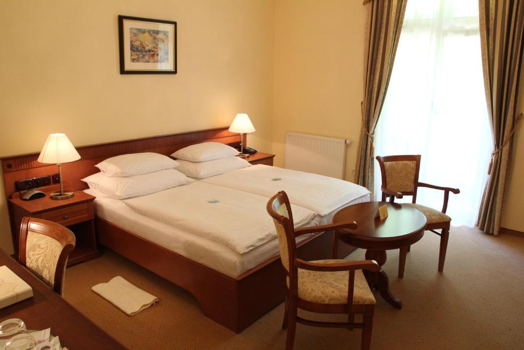 Двухместный (Стандартный двухместный номер с 1 кроватью) отеля Parkhotel Richmond, Карловы Вары