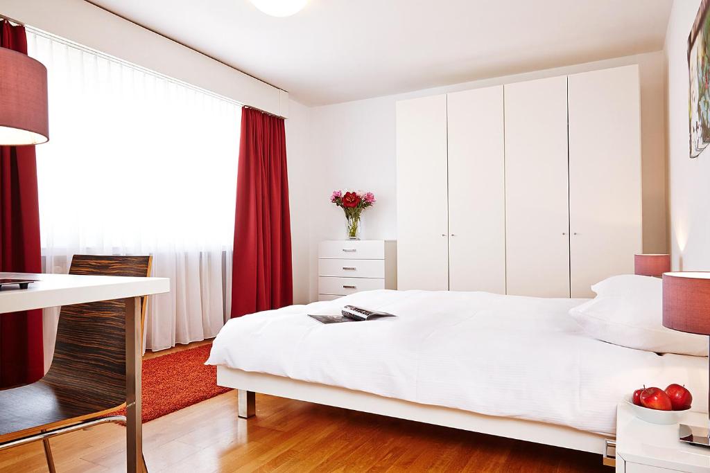 Апартаменты (Просторные апартаменты с 1 спальней) апартамента City Stay Furnished Apartments - Forchstrasse, Цюрих