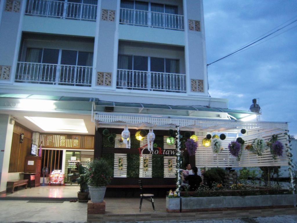 Отель Choktawee Residence and Mansion, Чиангмай