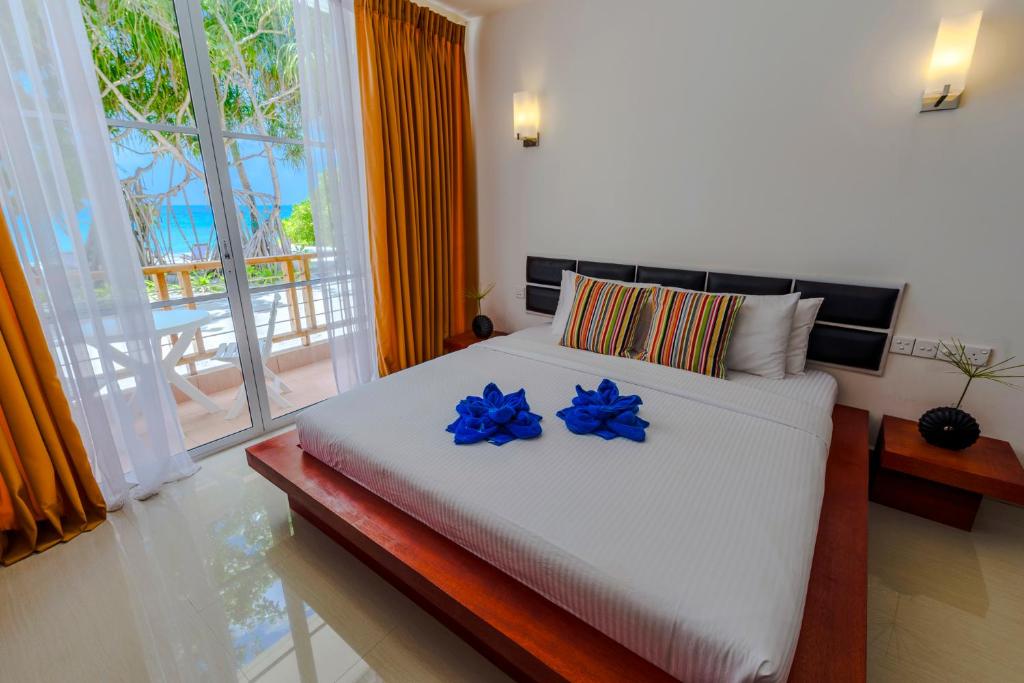 Двухместный (Двухместный номер с 1 кроватью, террасой и видом на море) гостевого дома Athiri Beach Maldives, Дигера