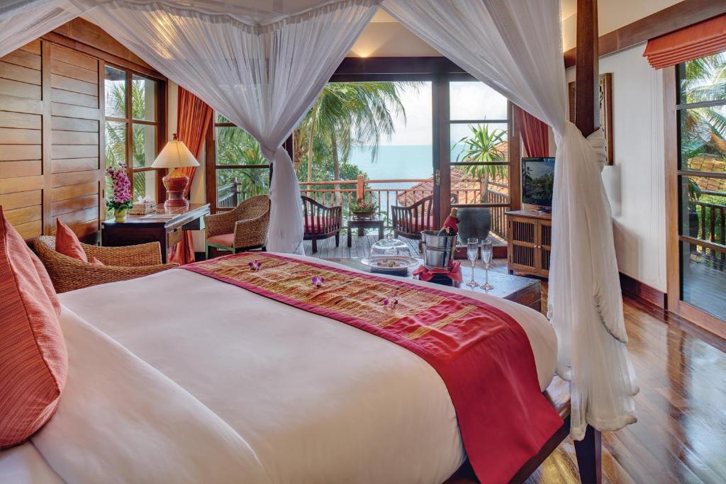 Апартаменты (Резиденция с 4 спальнями и бассейном - Рядом с океаном) курортного отеля Belmond Napasai, Самуи